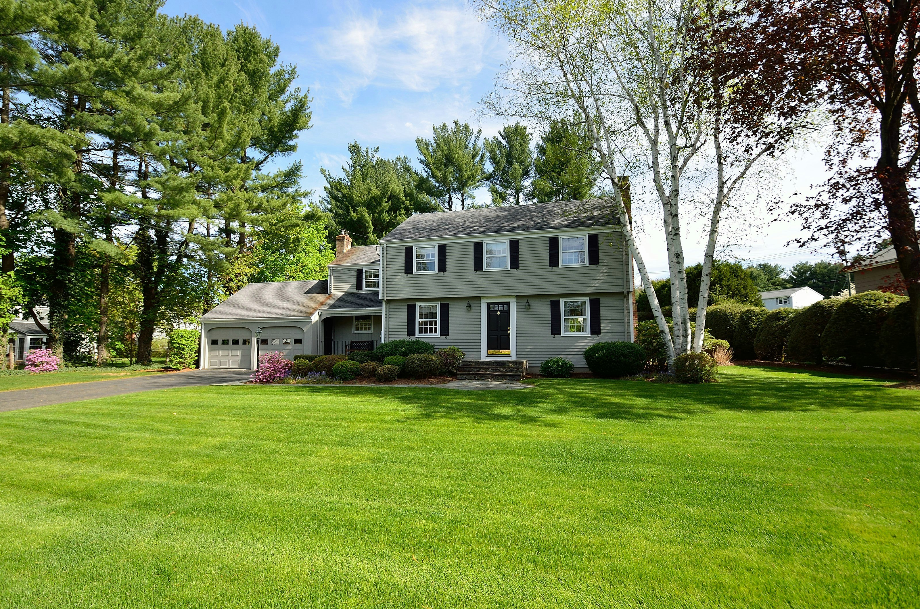 4 Branch Brook Drive, Simsbury, CT 06070, Presented by Berkshire